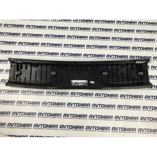 Накладка порогу багажника Opel Zafira B 2005-2011 13164660
